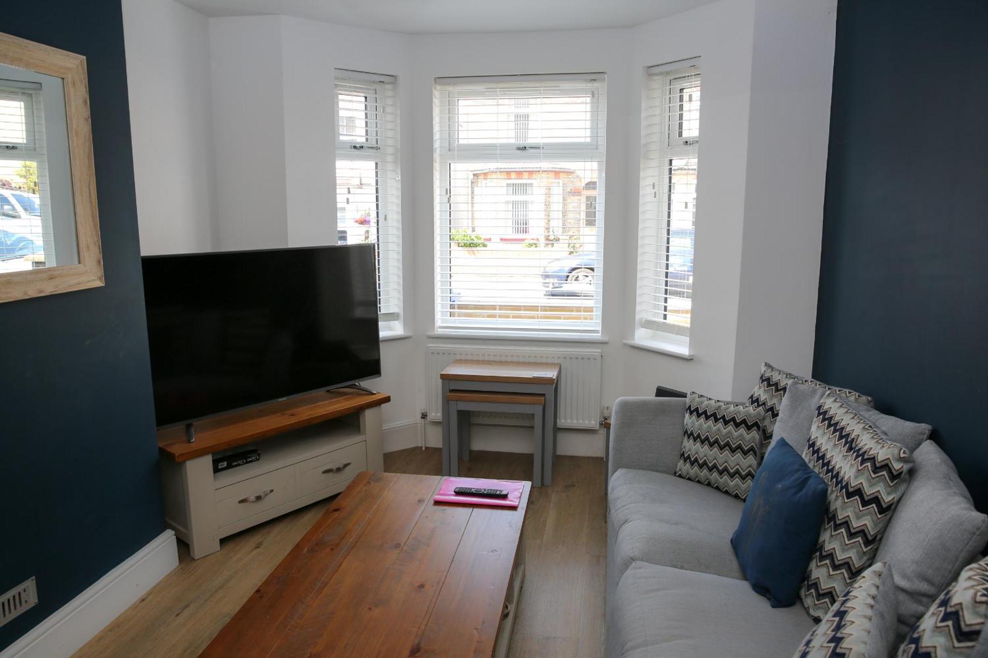 Fully Refurbished Property-March 22-Next To Beach ローストフト エクステリア 写真